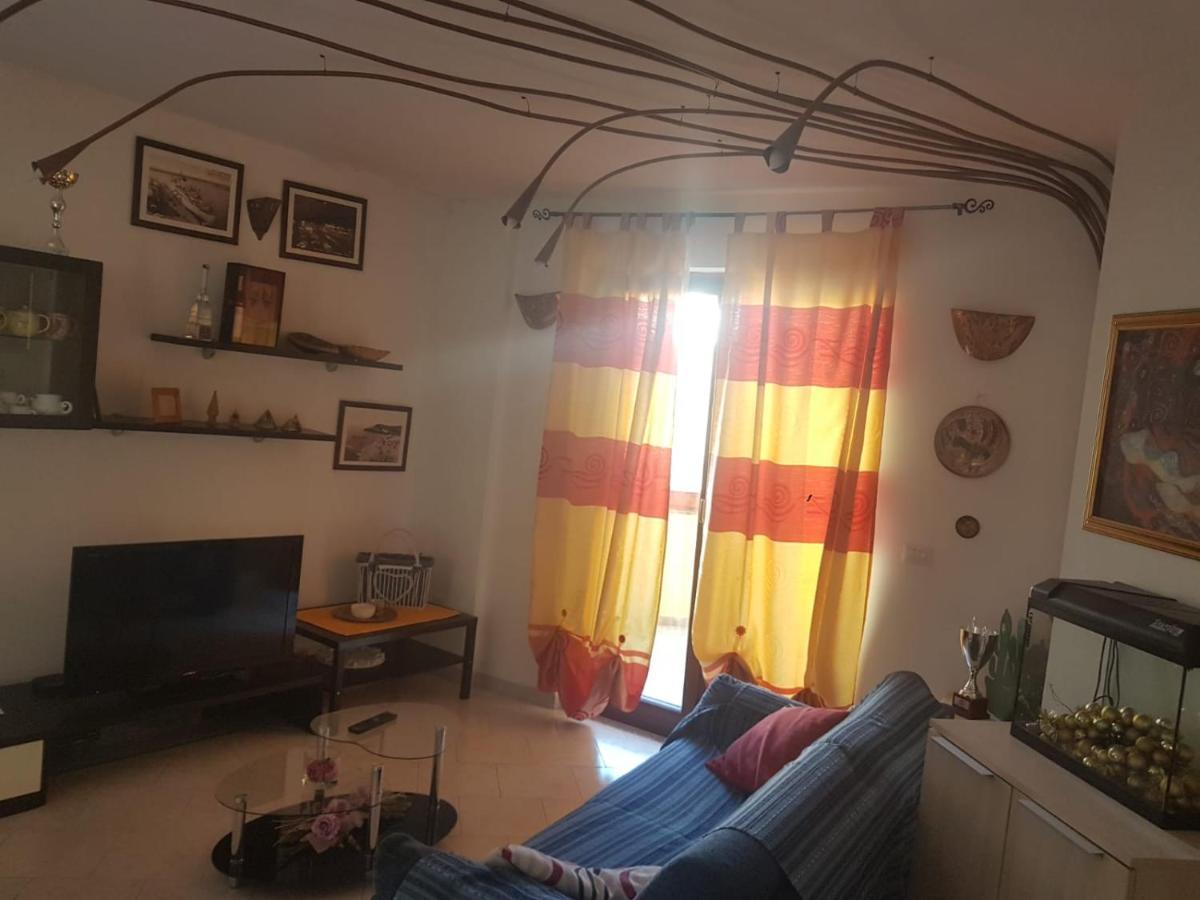 Alma House Apartamento Porto Torres Exterior foto