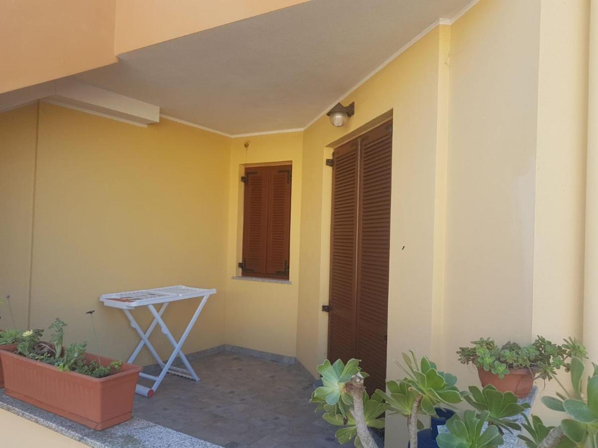 Alma House Apartamento Porto Torres Exterior foto