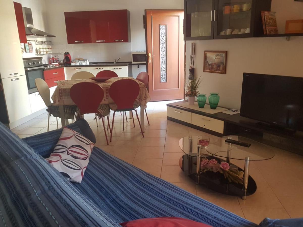 Alma House Apartamento Porto Torres Exterior foto