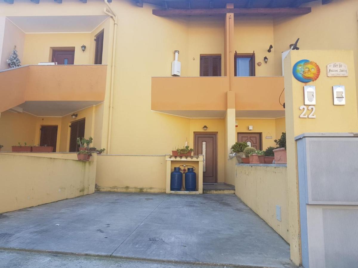 Alma House Apartamento Porto Torres Exterior foto