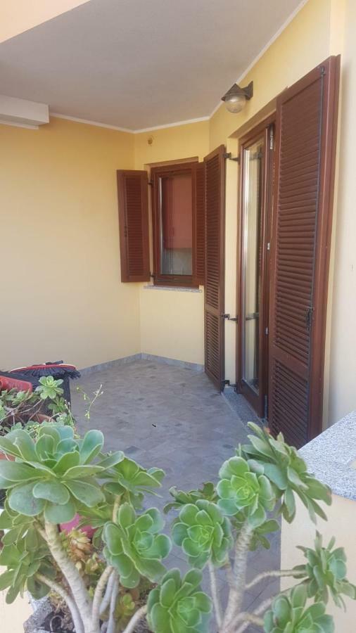 Alma House Apartamento Porto Torres Exterior foto