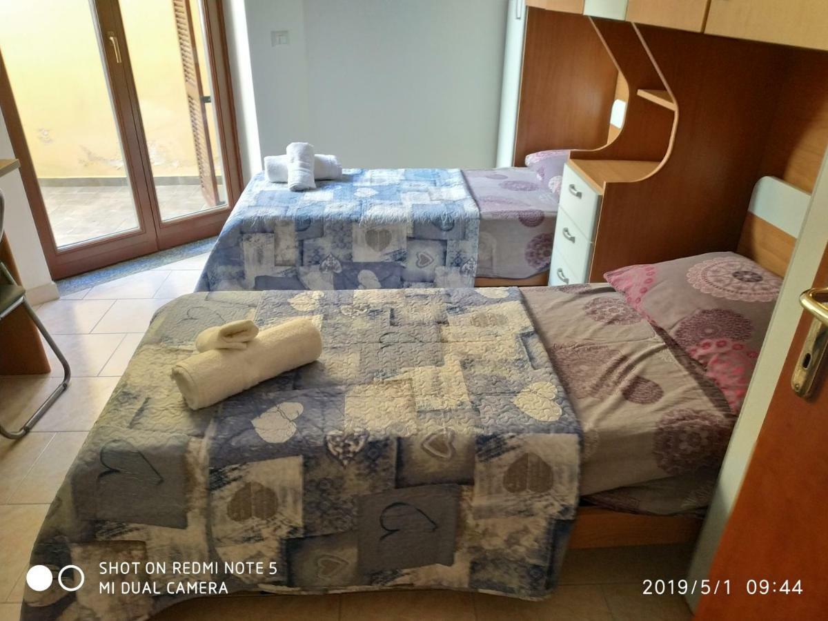Alma House Apartamento Porto Torres Exterior foto